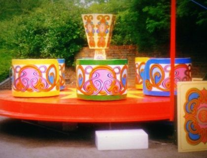 MINI WALTZER / TEACUP RIDE